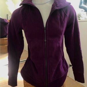 Lululemon Scuba Hoodie in plum/eggplant Sz2